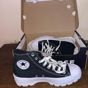 Converse Chuck Taylor All Star Lugged Sneaker